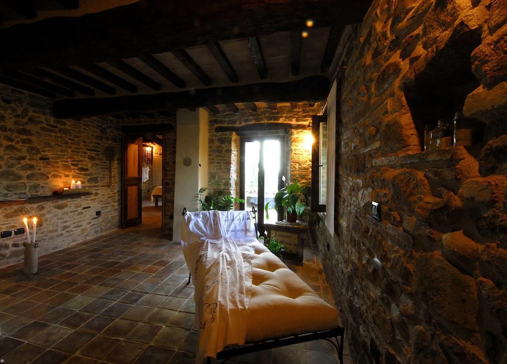 Hostal Il Capuccio San Lorenzo in Campo Habitación foto