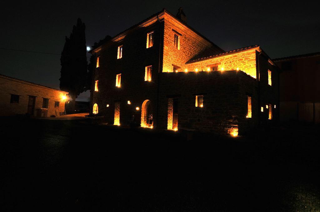 Hostal Il Capuccio San Lorenzo in Campo Exterior foto